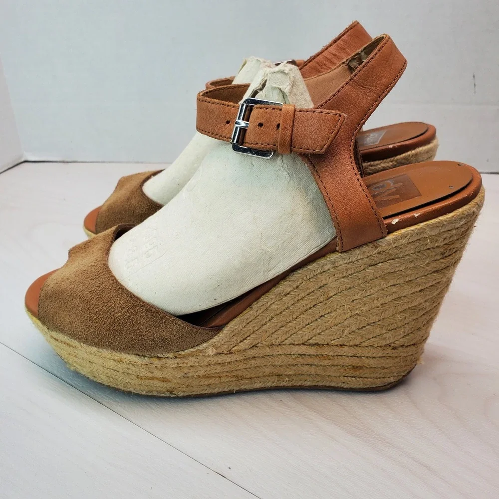 Dolce Vita DV Nude Suede Tan Leather Ankle Strap Wedge Espadrille Sandals Size 8